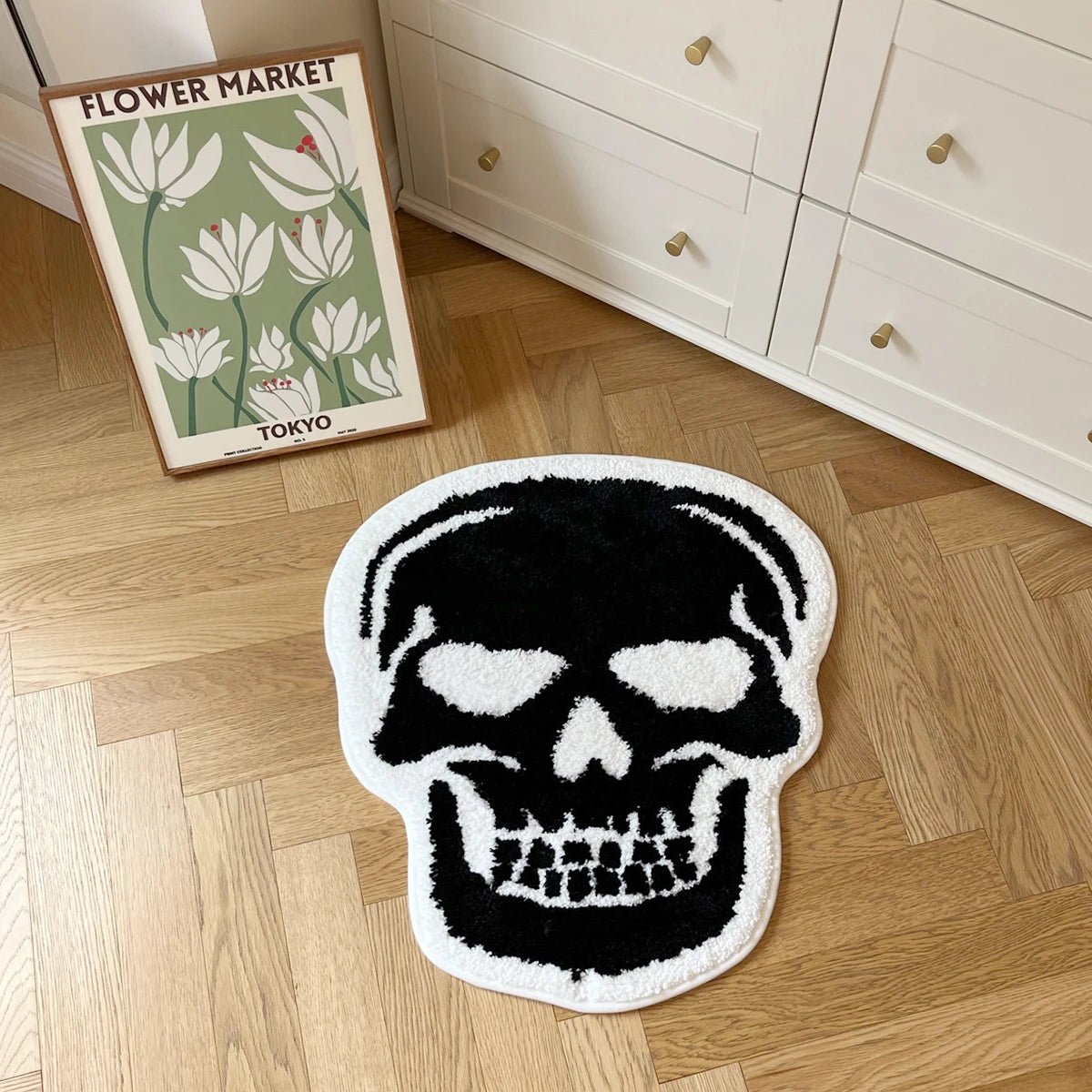 Black and White Tufted "Skull" Rug - TheRugGuy