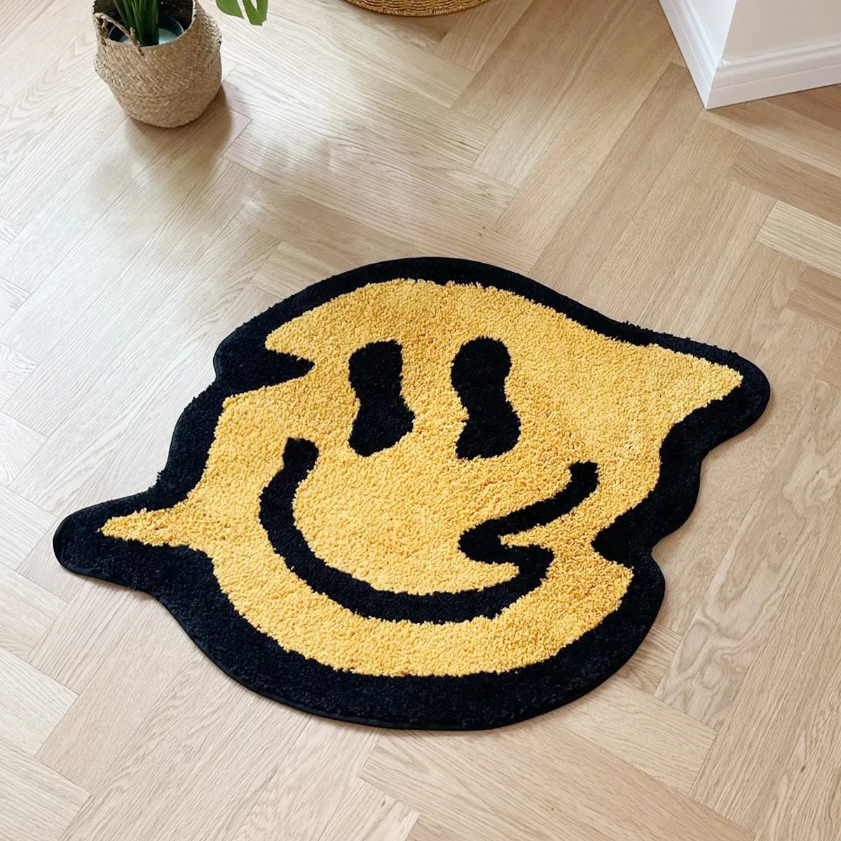 Handmade Yellow Trippy Smiling Tufting Rug - TheRugGuy