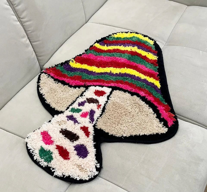 Tufted Multicoloured Mushroom Rug - 65x50cm