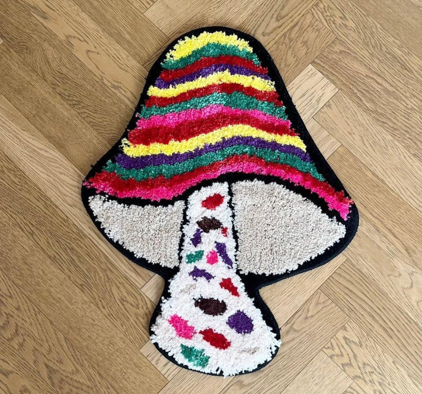 Tufted Multicoloured Mushroom Rug - 65x50cm